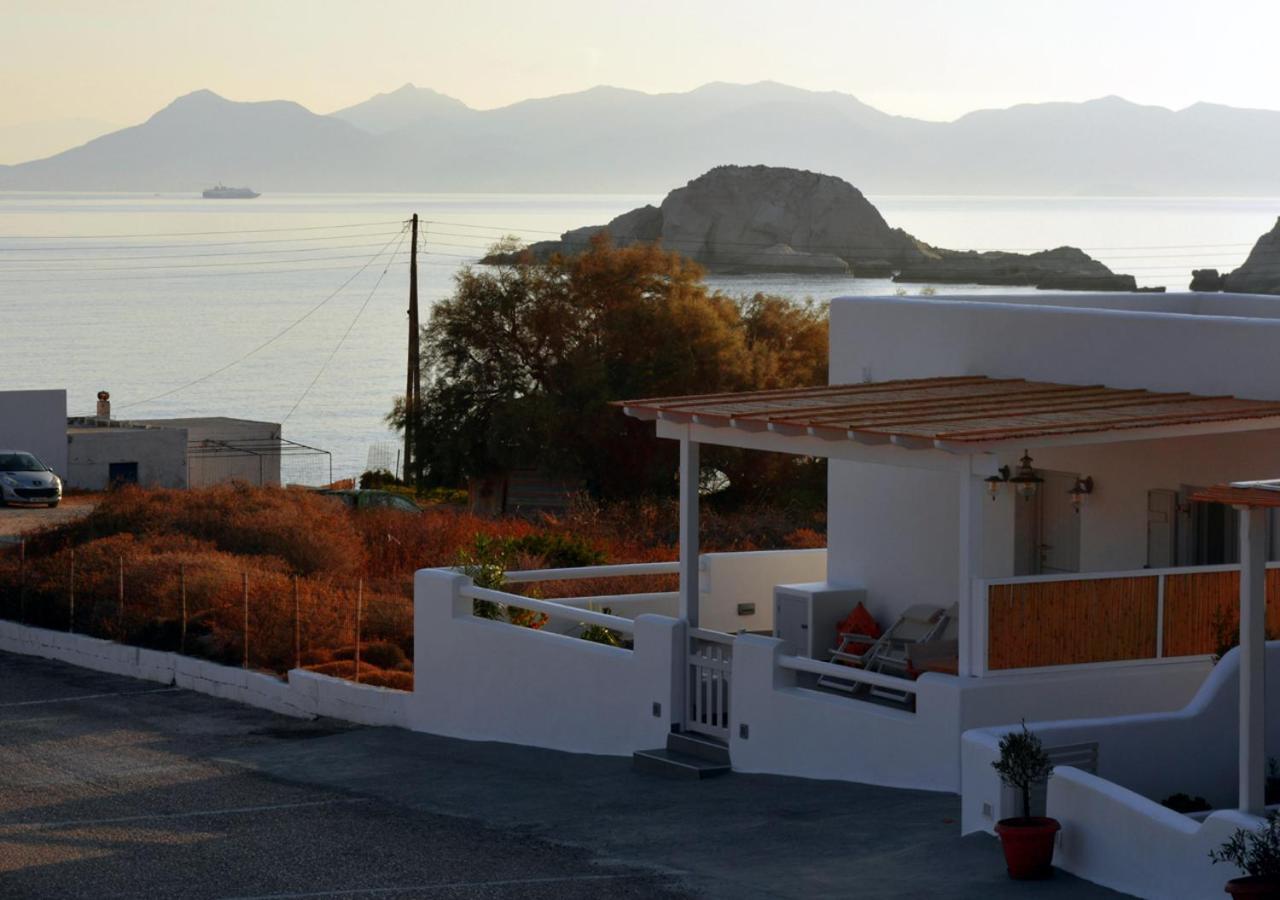 Seashell Mandrakia Sea View Villa ภายนอก รูปภาพ